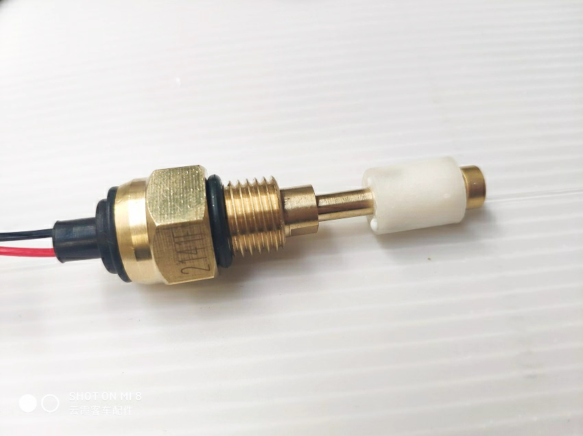Suitable for Yutong bus parts  - Water Alarm Sensor ulasan dan harga
